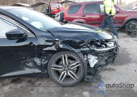 2017 Honda Accord Sport z USA, uszkodzony, nr VIN 1HGCR2F53HA250129